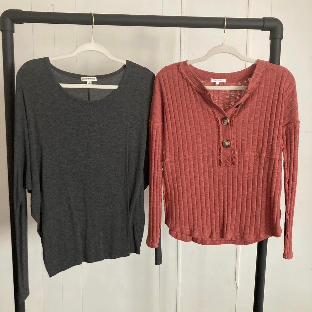 Women's Not So Mystery Box Size Small #2 - Picture 9 of 12